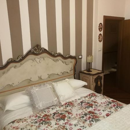Casa Le Rose Apartman Arezzo Kültér fotó